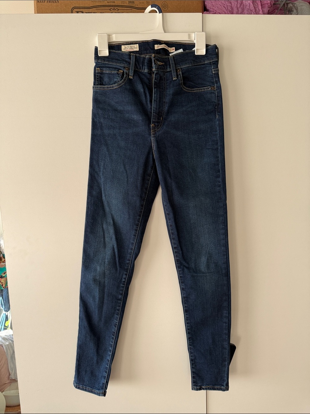 Levi’s Women’s Dark Blue Skinny Jeans - Stretch Slim Fit